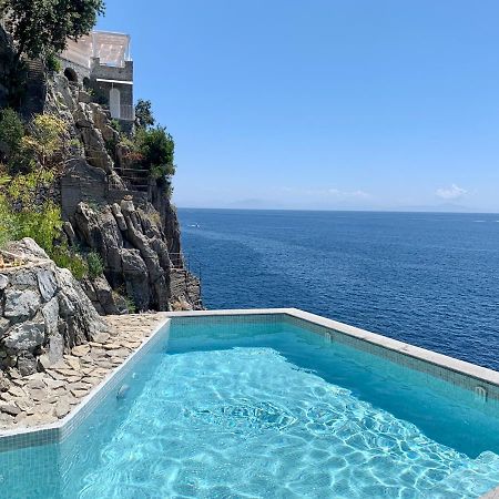 Villa Le Baste Фуроре Экстерьер фото