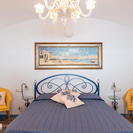 Villa Le Baste Фуроре Экстерьер фото