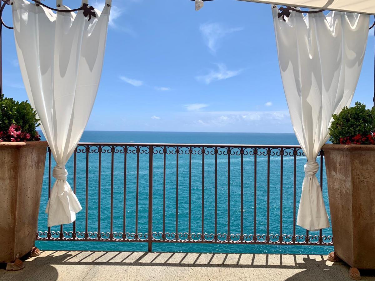 Villa Le Baste Фуроре Экстерьер фото