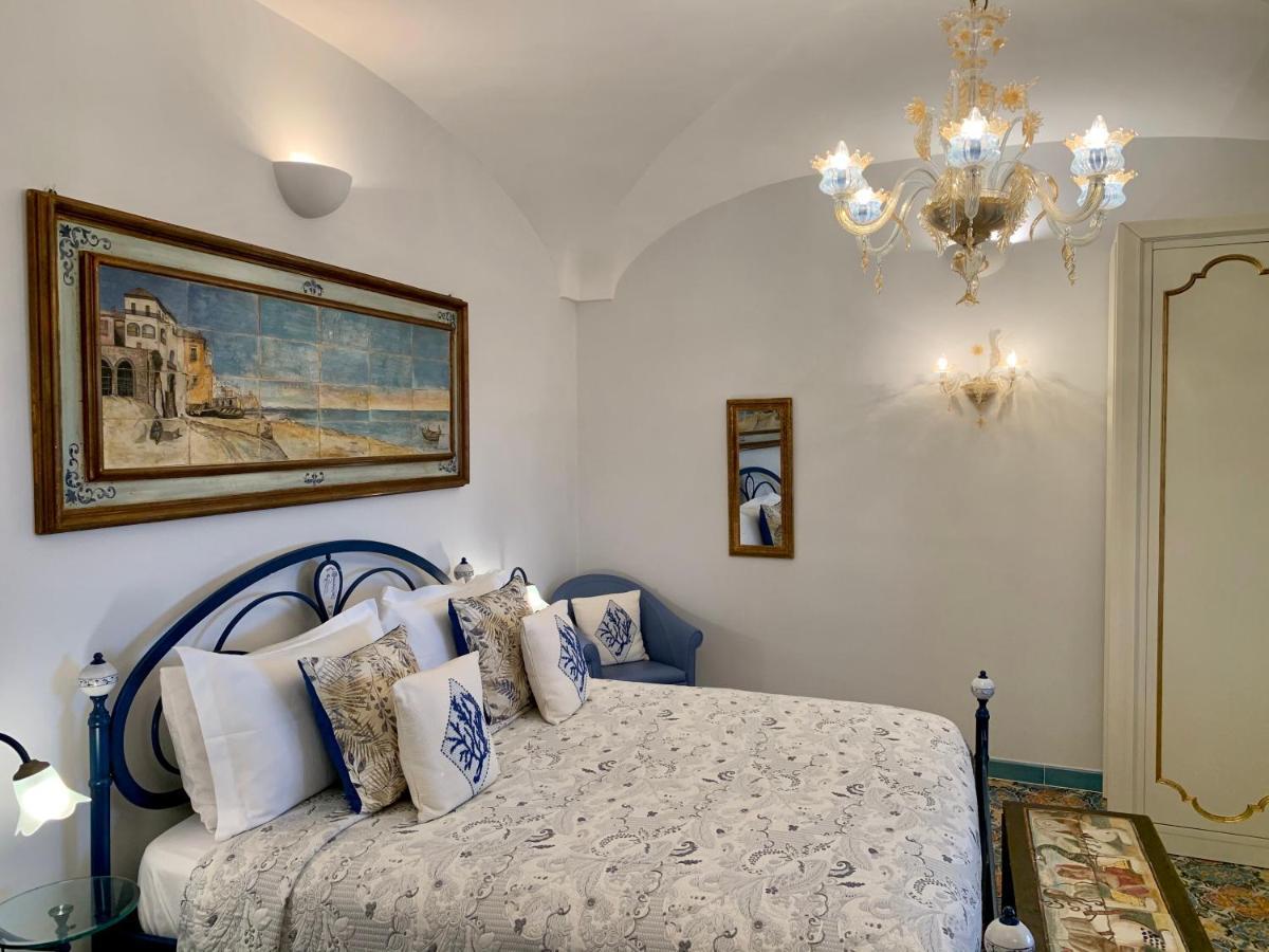 Villa Le Baste Фуроре Экстерьер фото