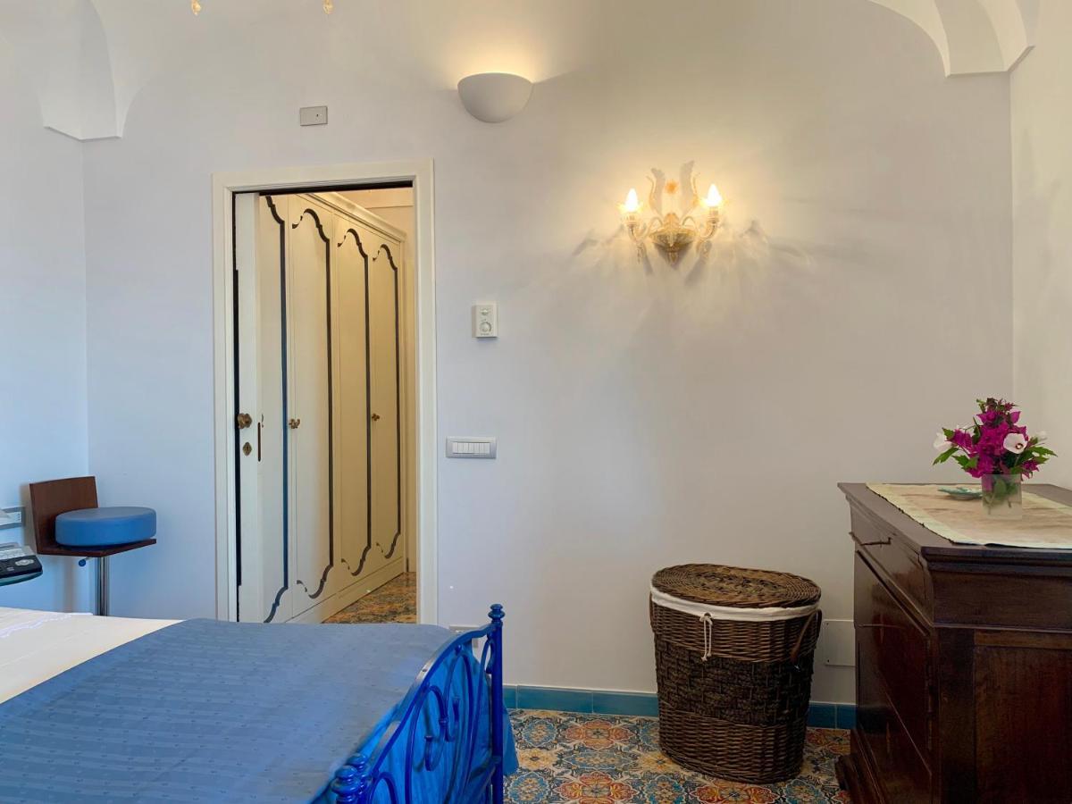 Villa Le Baste Фуроре Экстерьер фото